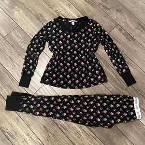 Victoria’s Secret PJ set